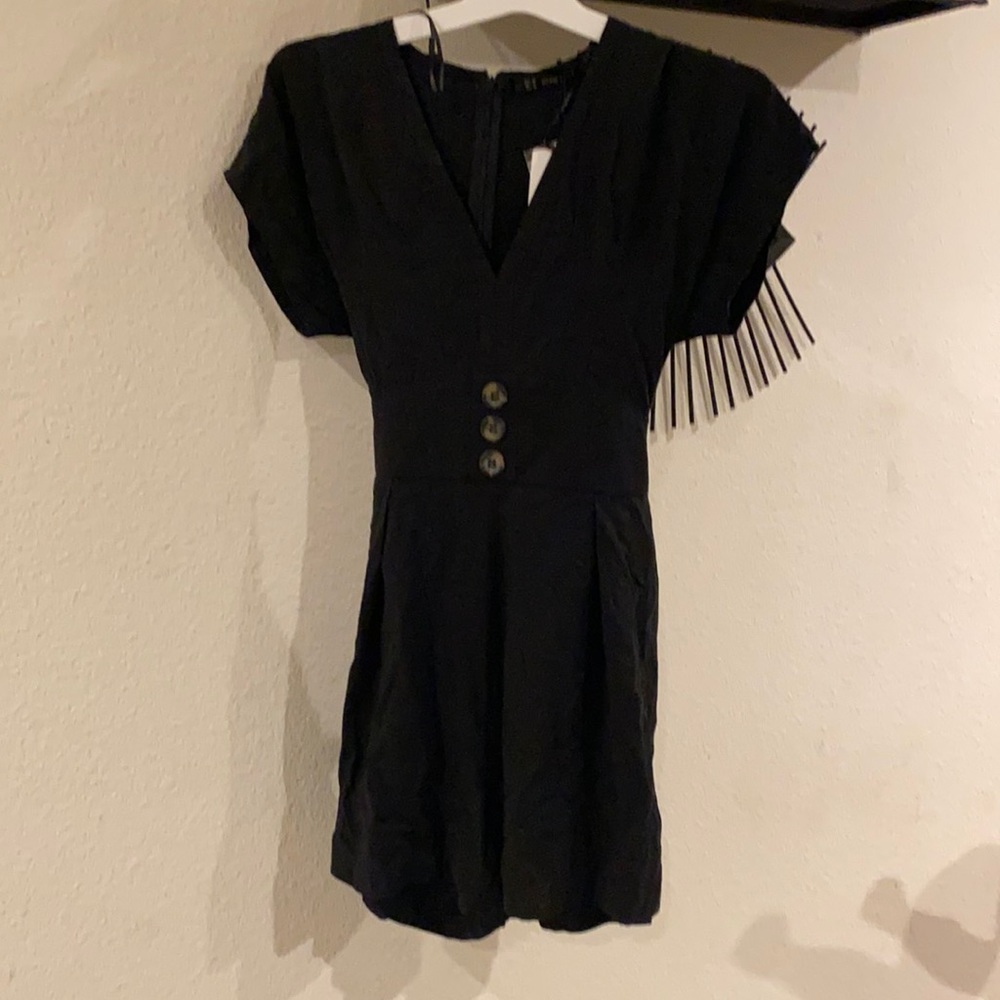 Dilvin‎ romper